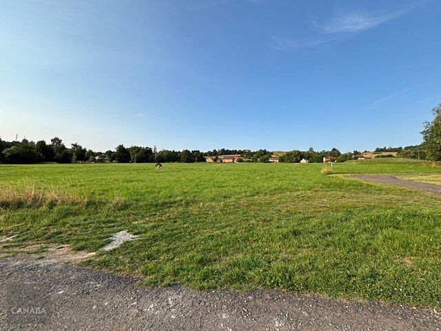 Prodej rodinného domu 181 m², pozemek 1117 m² – fotografie 2