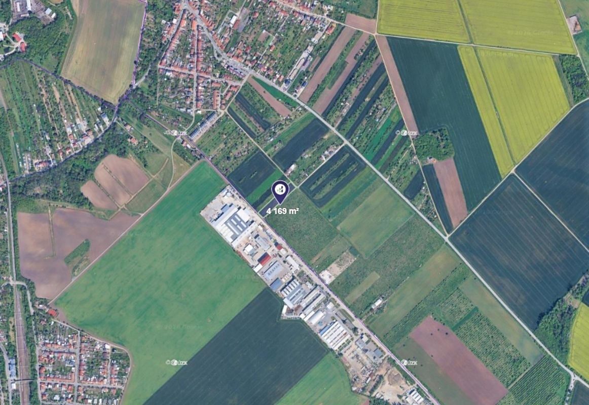 Prodej komerčního pozemku 4169 m² – fotografie 2