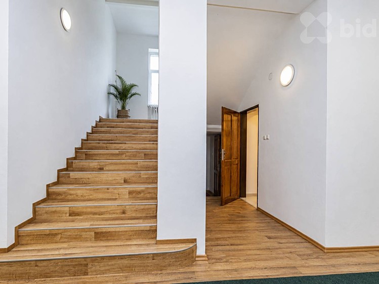 Комерційне приміщення на продаж, 486 м² (41 з 42)