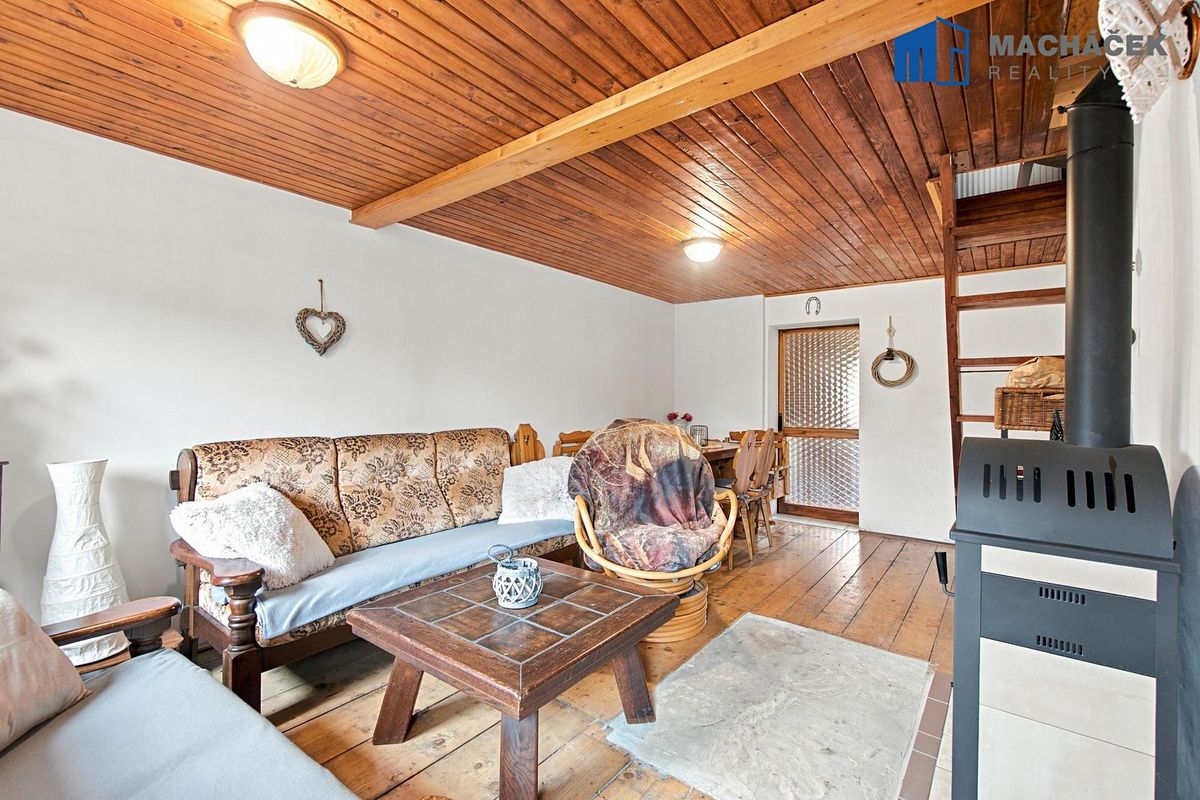 Prodej chaty 65 m², pozemek 441 m² – fotografie 5