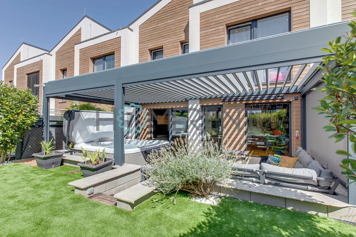 Prodej rodinného domu 124 m², pozemek 206 m² – fotografie 2