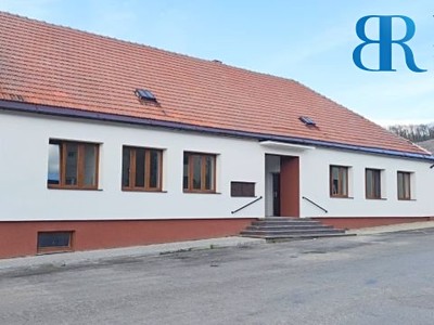 Pronájem obchodního prostoru 142 m²