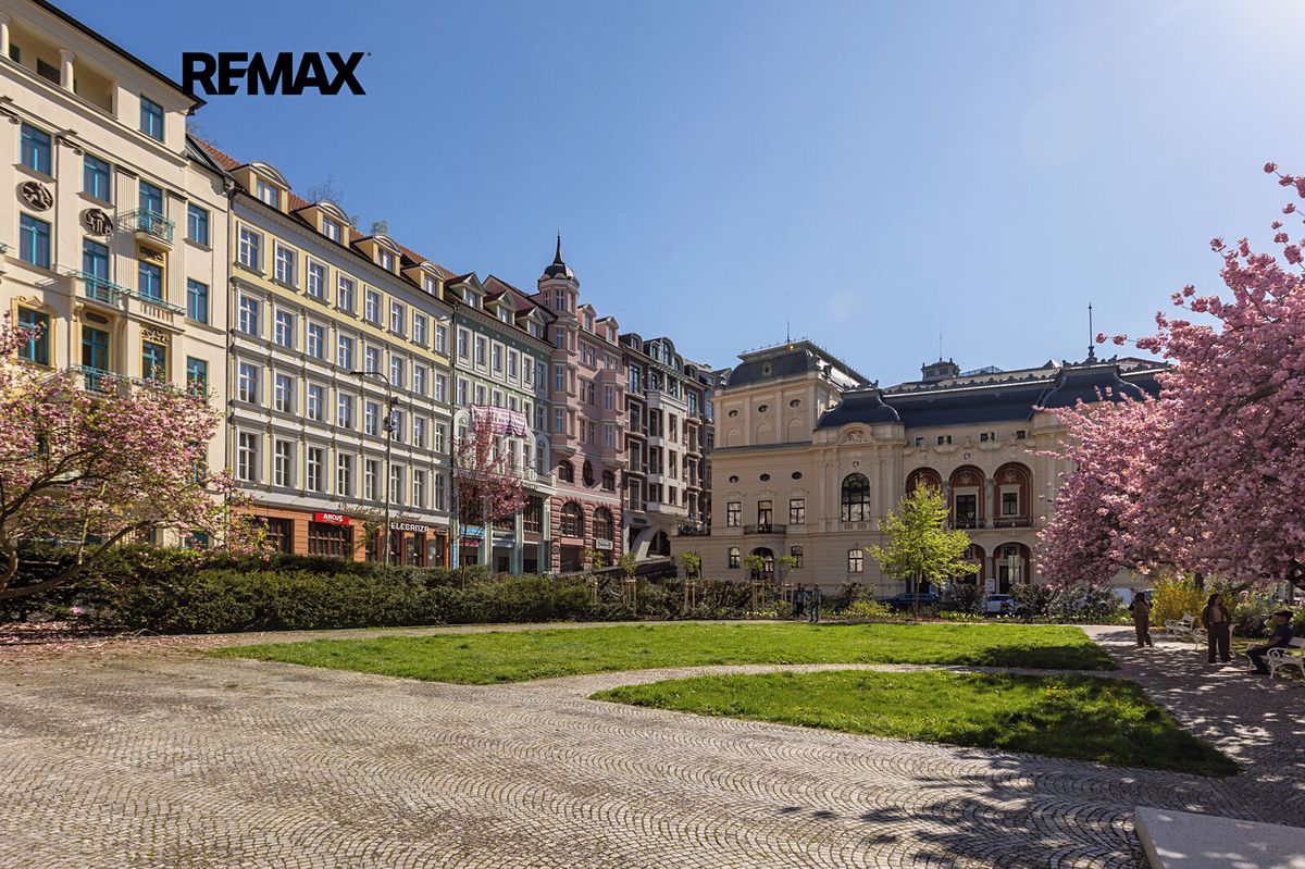 Prodej obchodního prostoru 52 m² – fotografie 2
