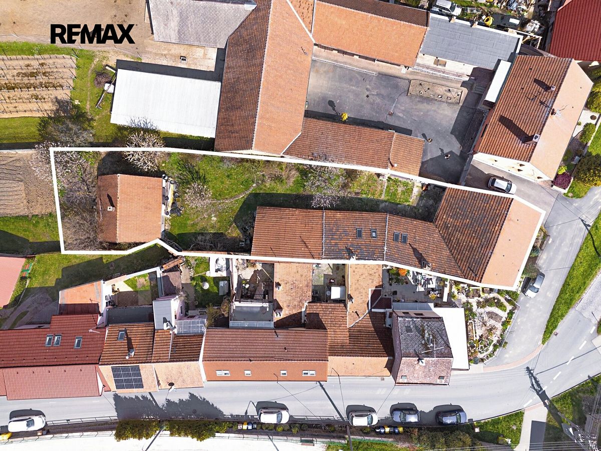 Prodej rodinného domu 155 m², pozemek 913 m² – fotografie 5
