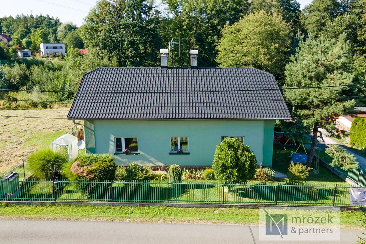 Prodej rodinného domu 85 m², pozemek 8124 m²