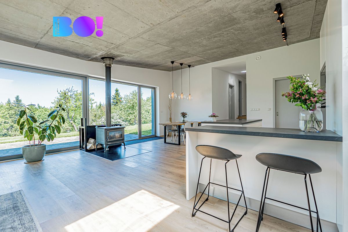 Prodej rodinného domu 196 m², pozemek 6428 m² – fotografie 5
