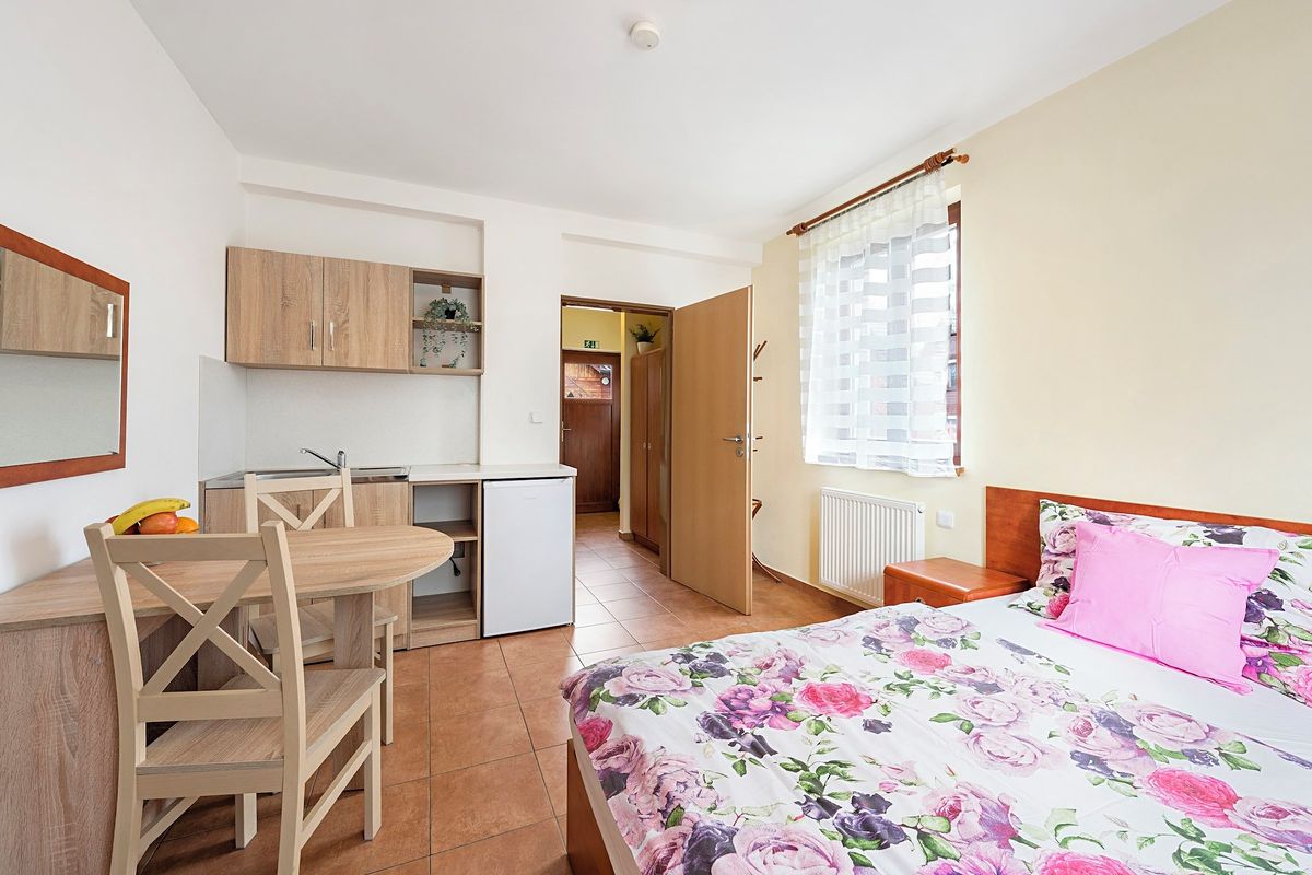 Prodej chalupy 136 m², pozemek 300 m² – fotografie 2