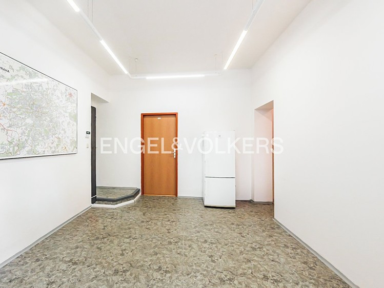 Pronájem komerčního prostoru, 39 m² (3 z 8)