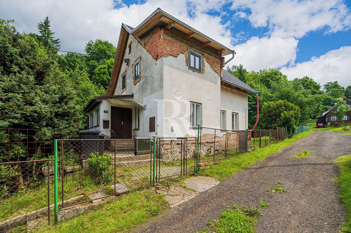 Prodej rodinného domu 140 m², pozemek 2046 m² – fotografie 5