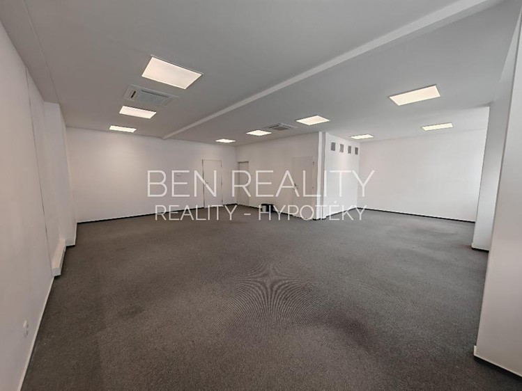 Комерційне приміщення в оренду, 1 436 м² (5 з 24)