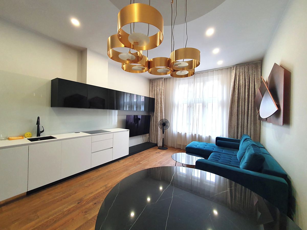 Pronájem bytu 2+kk 49 m² – fotografie 3