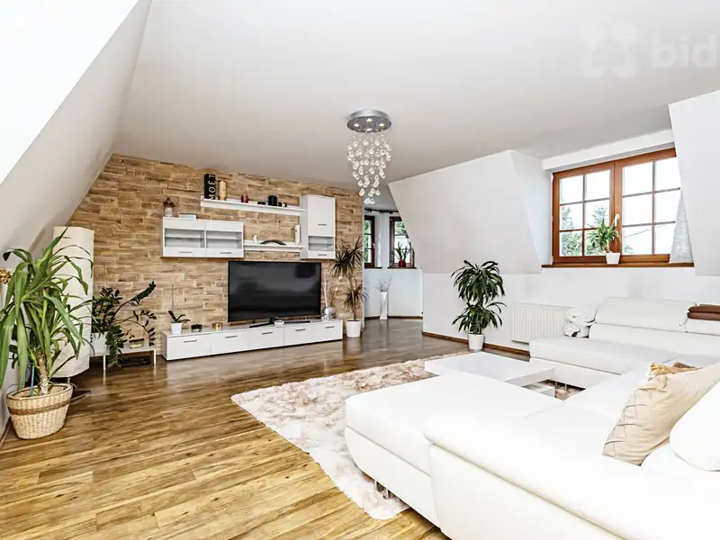 Prodej rodinného domu 267 m², pozemek 571 m², Praha – náhled fotky 3