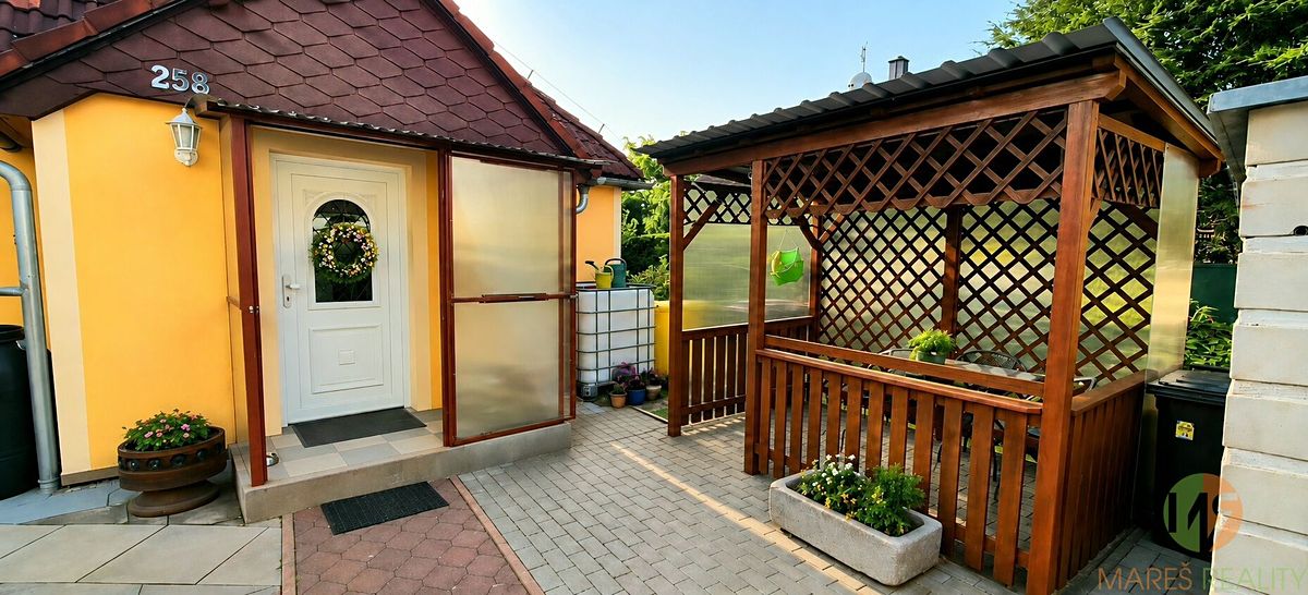 Prodej rodinného domu 68 m², pozemek 702 m² – fotografie 4