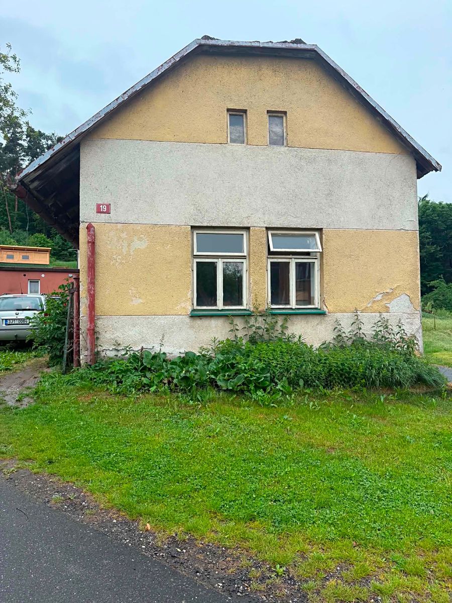 Prodej rodinného domu 341 m², pozemek 341 m² – fotografie 3
