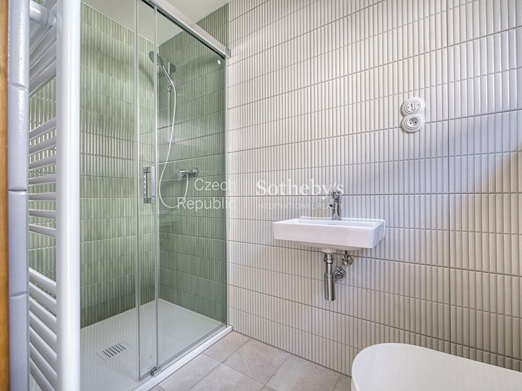 Prodej domu, 203 m² (10 z 30)