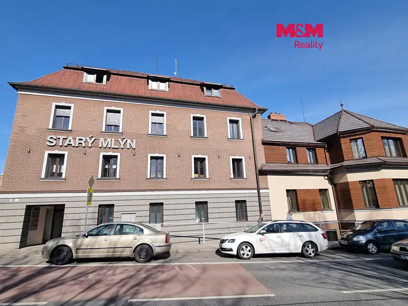 Pronájem obchodního prostoru 230 m², Český Těšín – náhled fotky 1