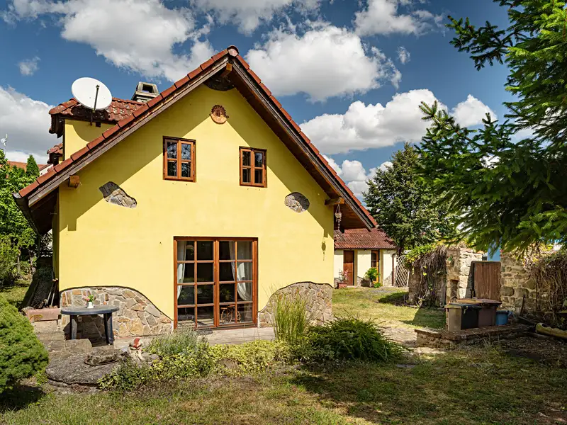 Prodej rodinného domu 224 m², pozemek 805 m², Tuklaty – náhled fotky 3