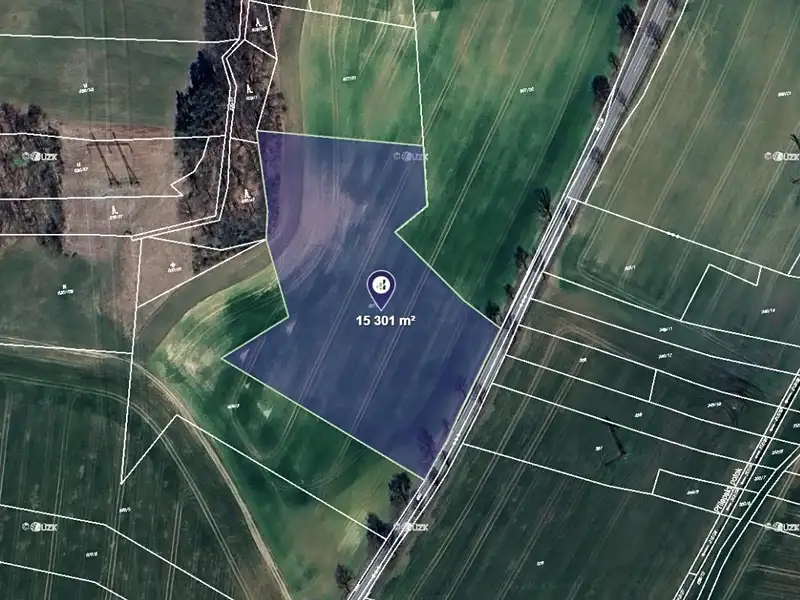 Prodej pole 15301 m², Chyňava – náhled fotky 1