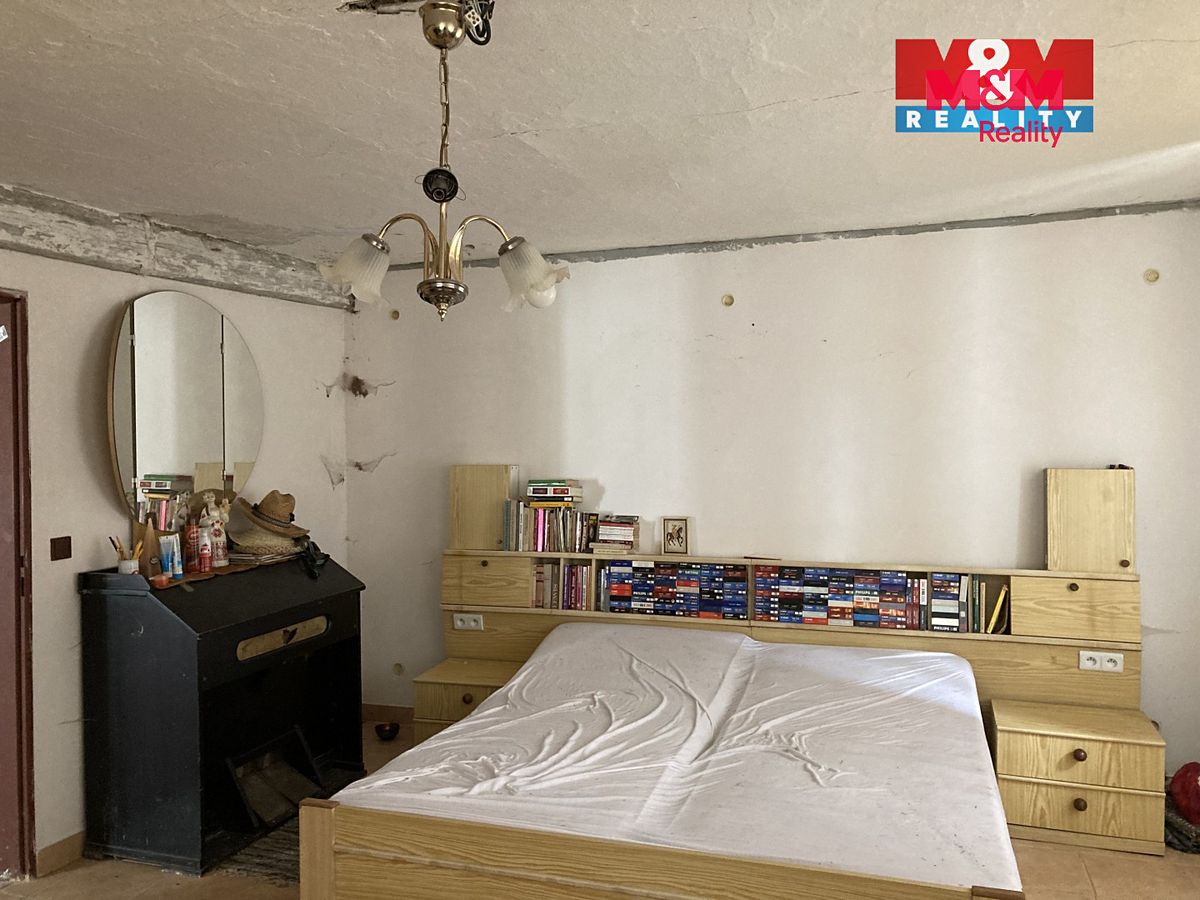 Prodej rodinného domu 75 m², pozemek 4847 m² – fotografie 3