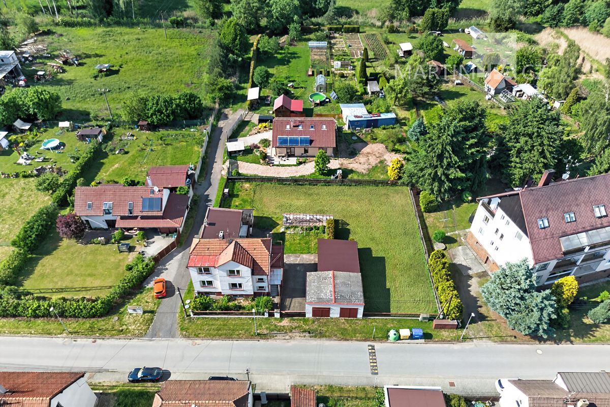 Prodej rodinného domu 274 m², pozemek 1290 m² – fotografie 2