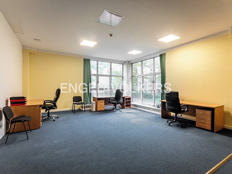 Комерційне приміщення в оренду, 4 913 м² (18 з 32)