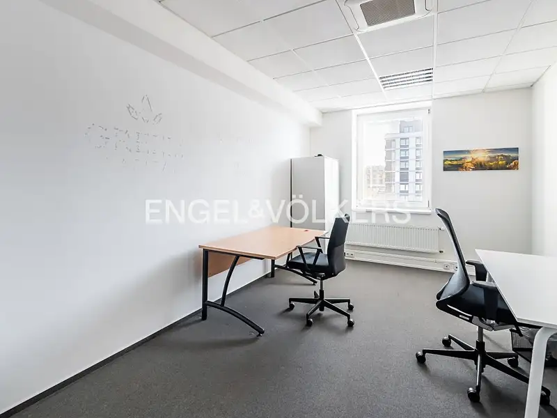 Pronájem kanceláře 1392 m², Praha – náhled fotky 3