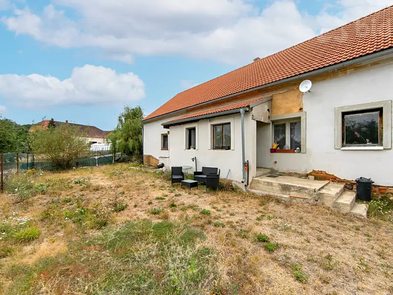Prodej rodinného domu 147 m², pozemek 418 m², Kostelec – náhled fotky 3