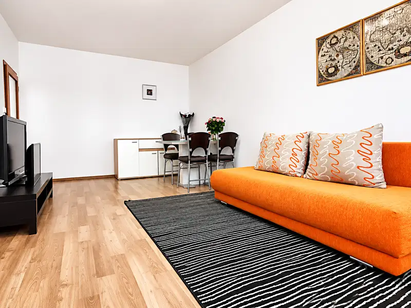 Prodej bytu 3+1 62 m², Louny – náhled fotky 1