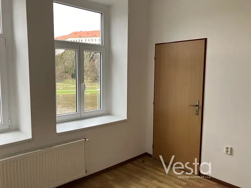 Pronájem bytu 2+1 54 m², Děčín – náhled fotky 3