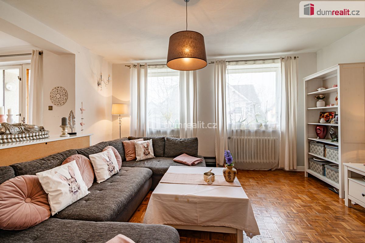 Prodej rodinného domu 150 m², pozemek 444 m² – fotografie 3