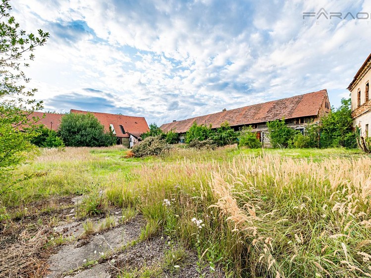 Комерційне приміщення на продаж, 3 061 м² (10 з 12)