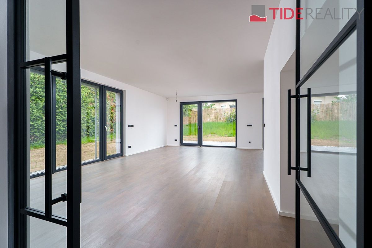 Prodej rodinného domu 170 m², pozemek 332 m²