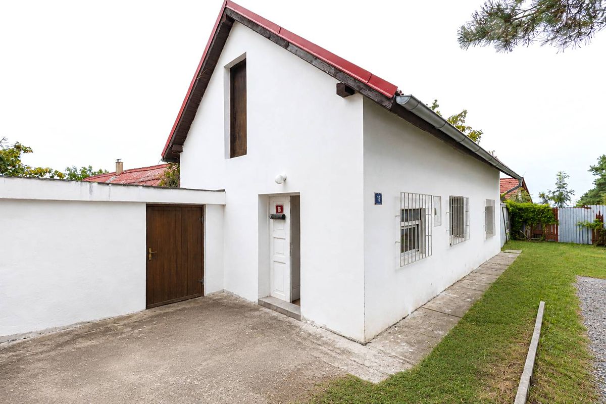 Prodej rodinného domu 43 m², pozemek 160 m²