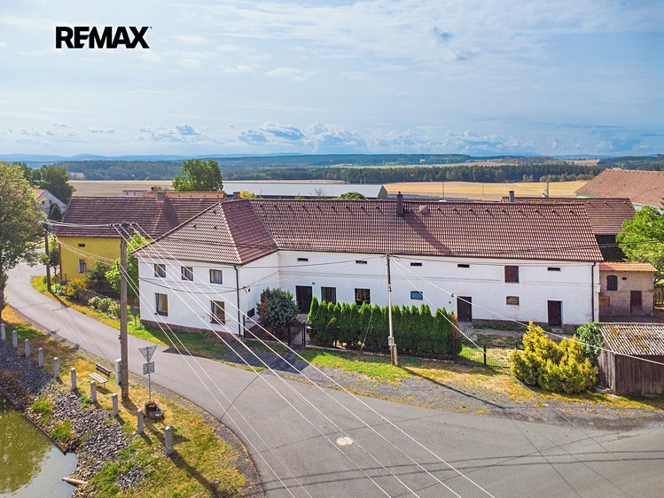 Haus zum Kauf, 150 m² (1 von 64)