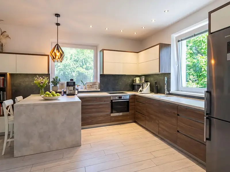 Pronájem rodinného domu 178 m², pozemek 589 m², Pardubice – náhled fotky 2
