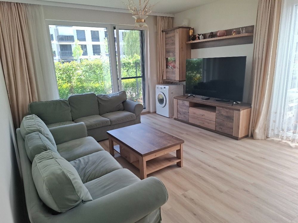Prodej kanceláře 80 m² – fotografie 2