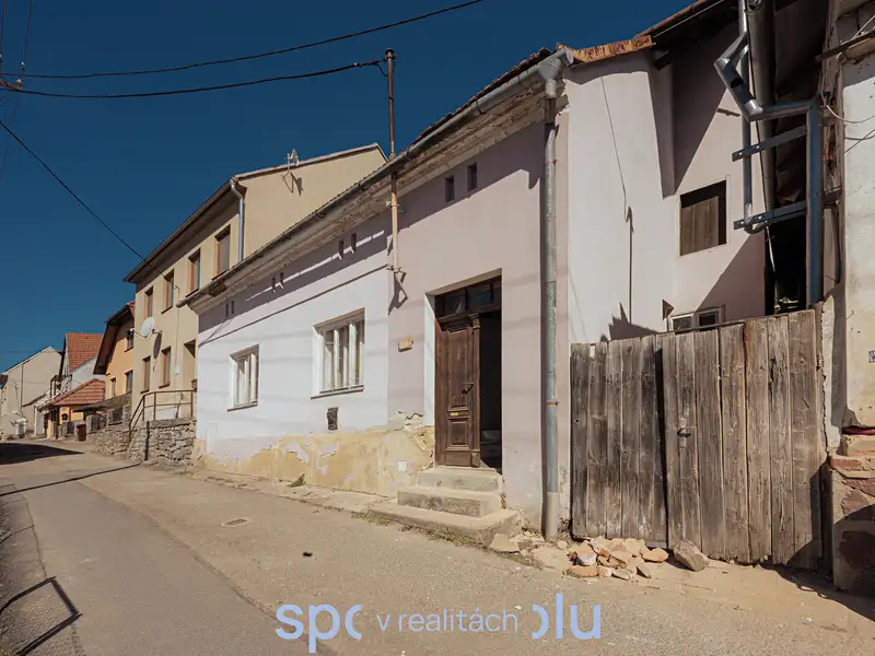 Prodej rodinného domu 91 m², pozemek 471 m², Lysice – náhled fotky 1