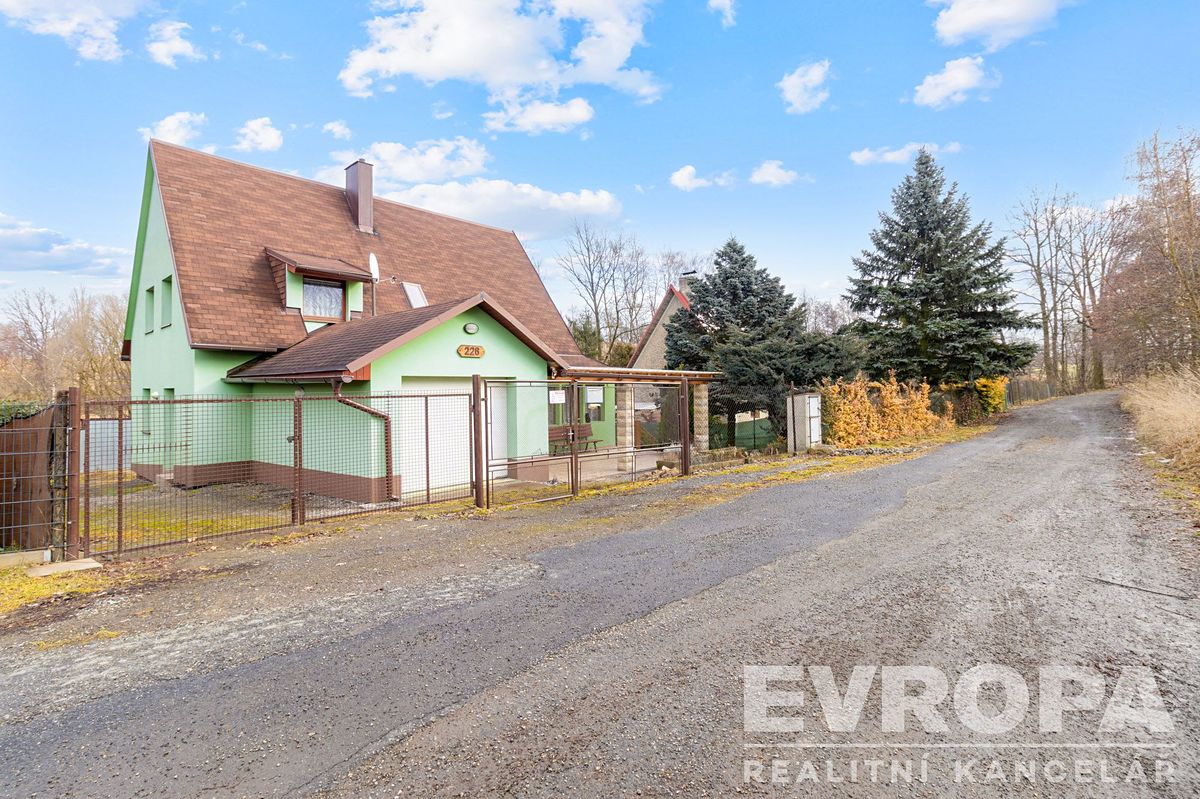 Prodej rodinného domu 127 m², pozemek 891 m²