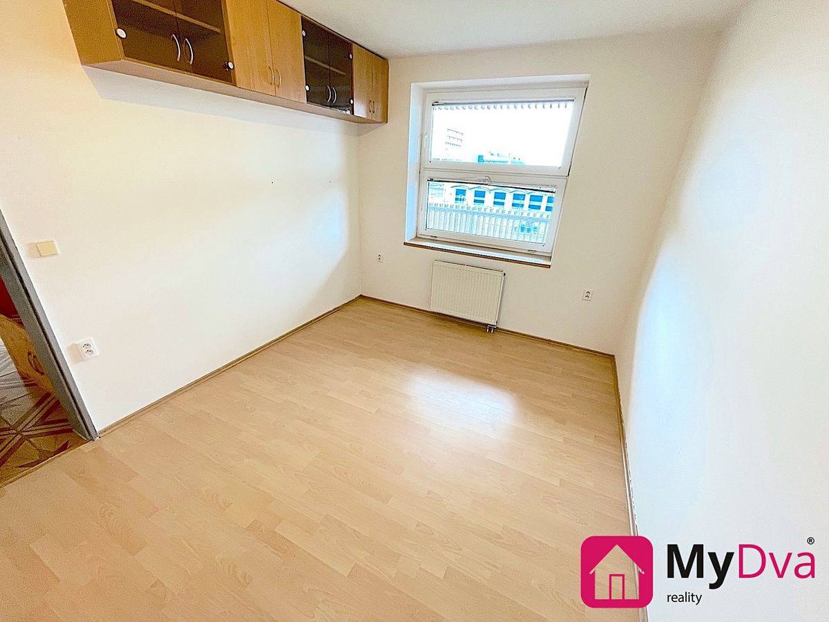 Pronájem bytu 2+kk 50 m² – fotografie 5