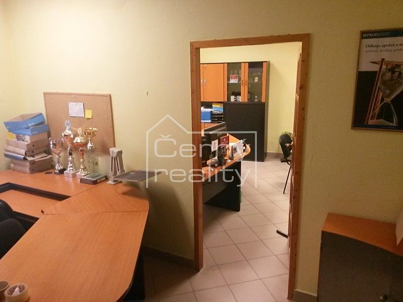 Pronájem kanceláře 80 m²
