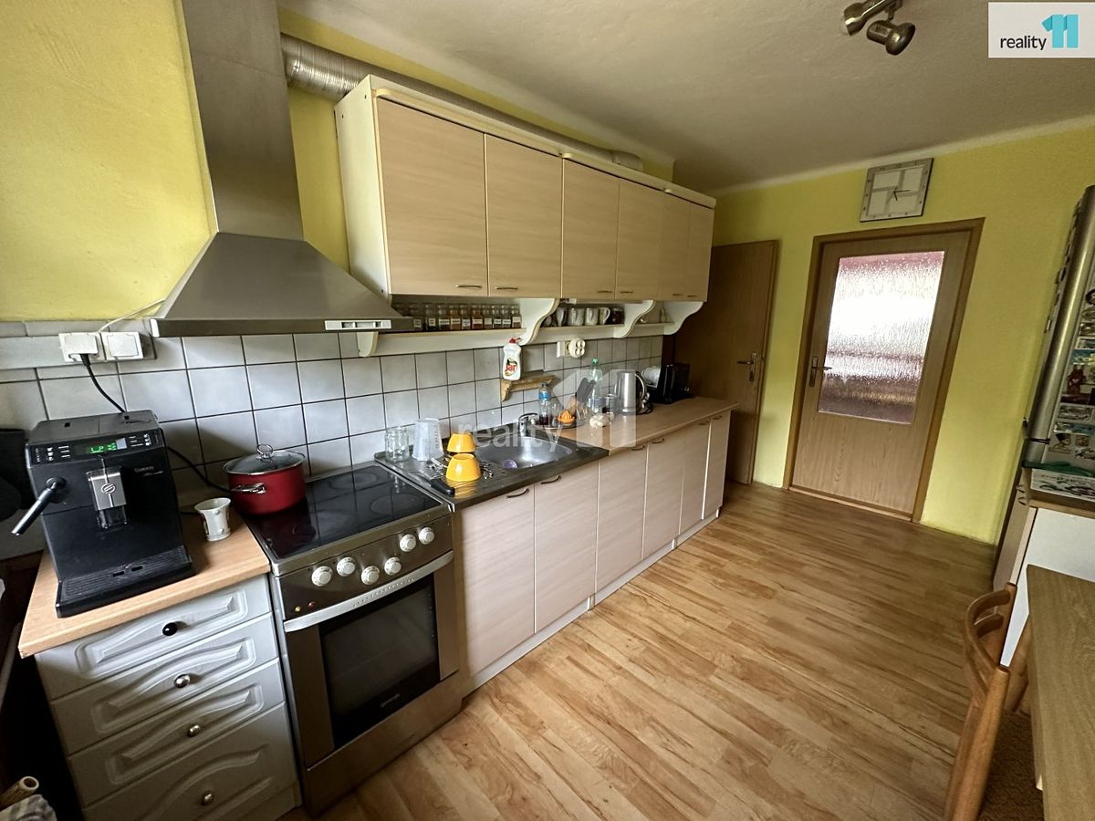 Prodej vícegeneračního domu 495 m², pozemek 1369 m² – fotografie 4