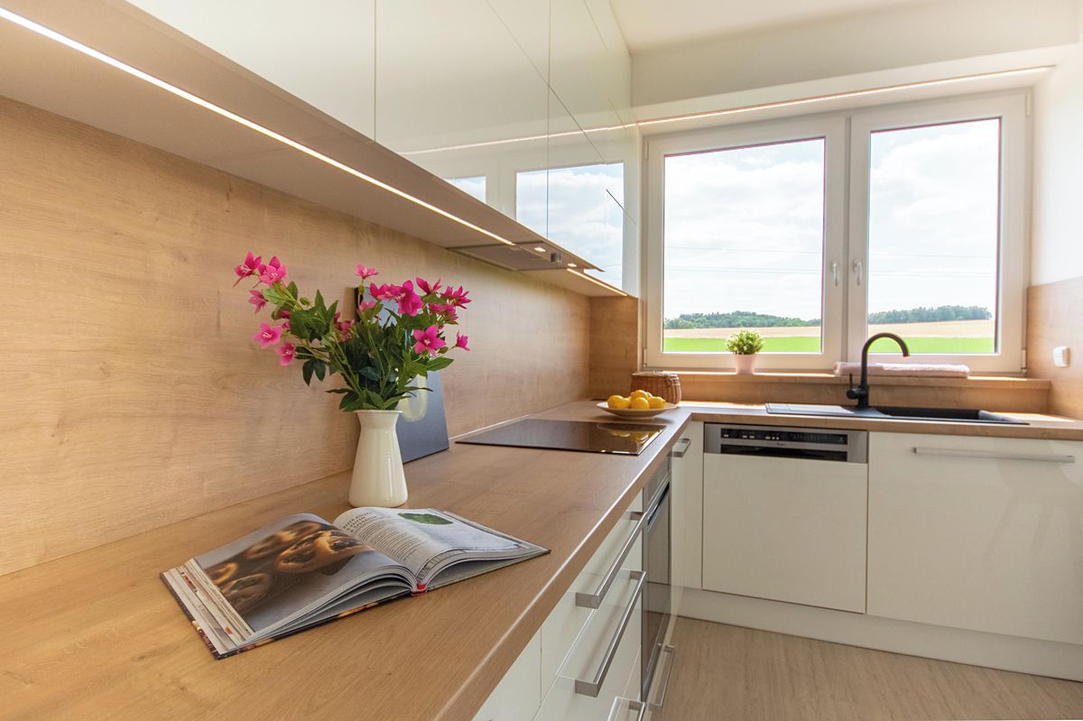 Pronájem bytu 2+kk 62 m² – fotografie 4
