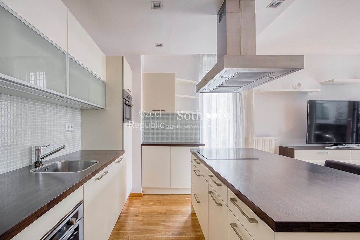 Pronájem bytu 3+kk 90 m² – fotografie 5