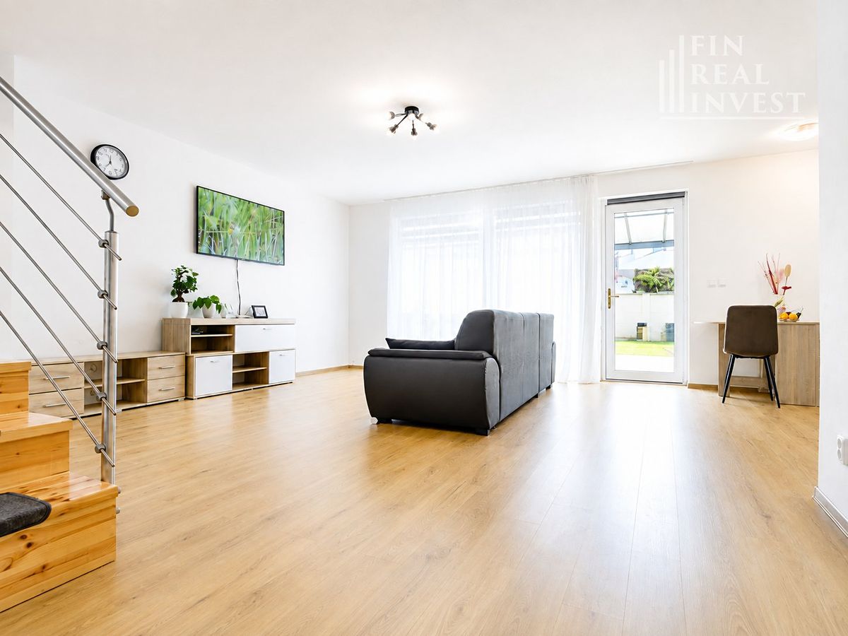 Prodej rodinného domu 165 m², pozemek 232 m² – fotografie 4