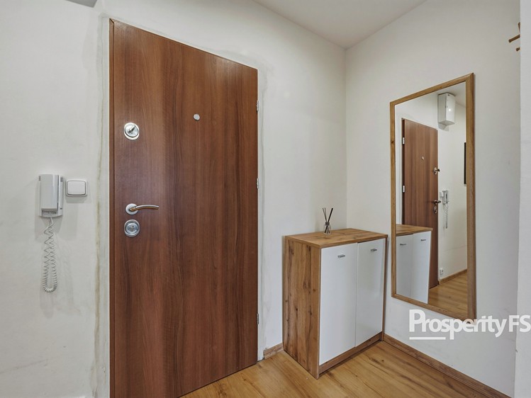 Prodej bytu 3+1, 65 m² (3 z 26)