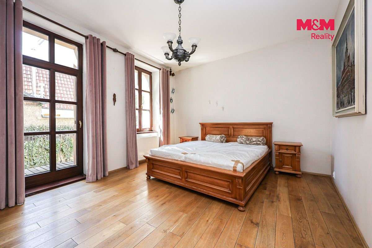 Prodej rodinného domu 420 m², pozemek 414 m² – fotografie 4