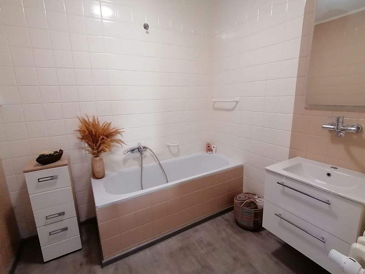 Pronájem bytu 3+kk 100 m² – fotografie 3