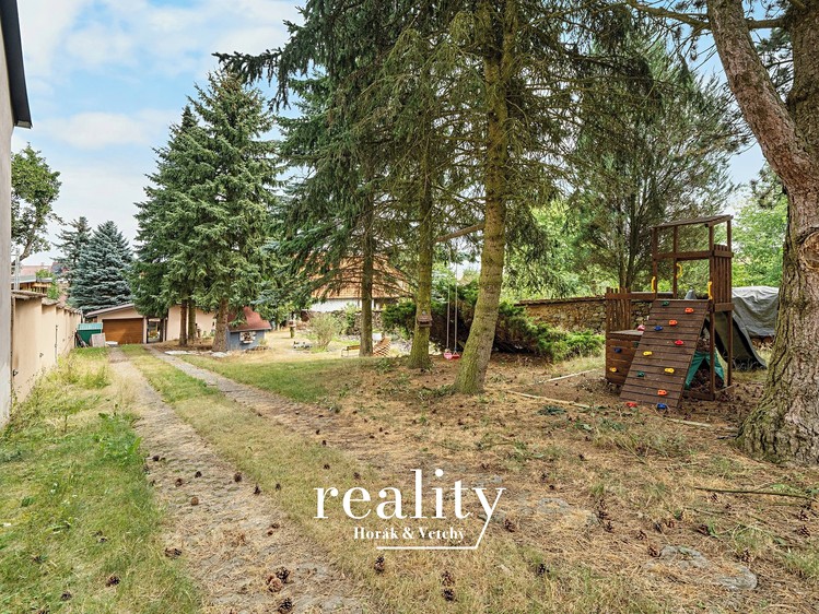 Будинок на продаж, 235 м² (33 з 40)