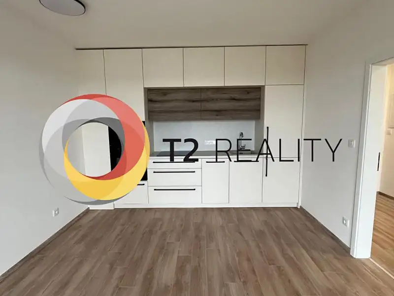 Pronájem bytu 2+kk 46 m², Plzeň – náhled fotky 1