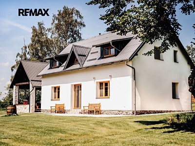 Prodej domu, 184 m² (2 z 30)